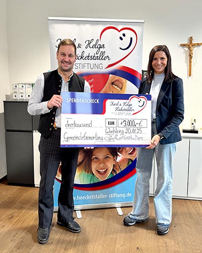 Spendenscheck Übergabe · Emmerting